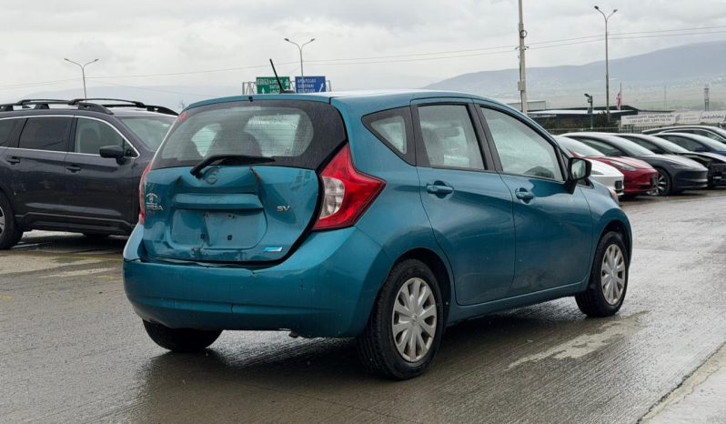 
								nissan versa full									