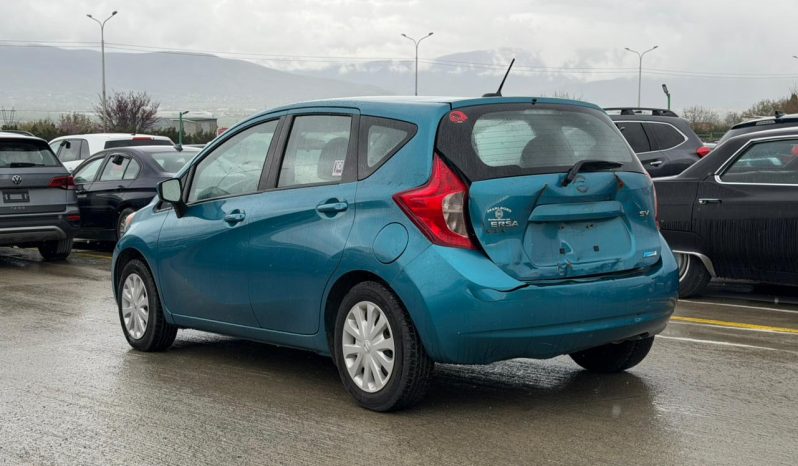 
								nissan versa full									
