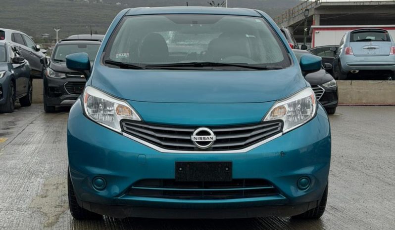 
								nissan versa full									