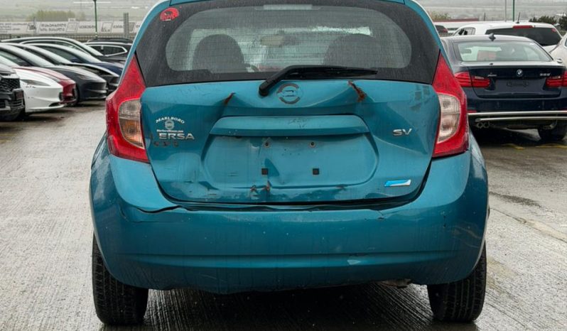 
								nissan versa full									
