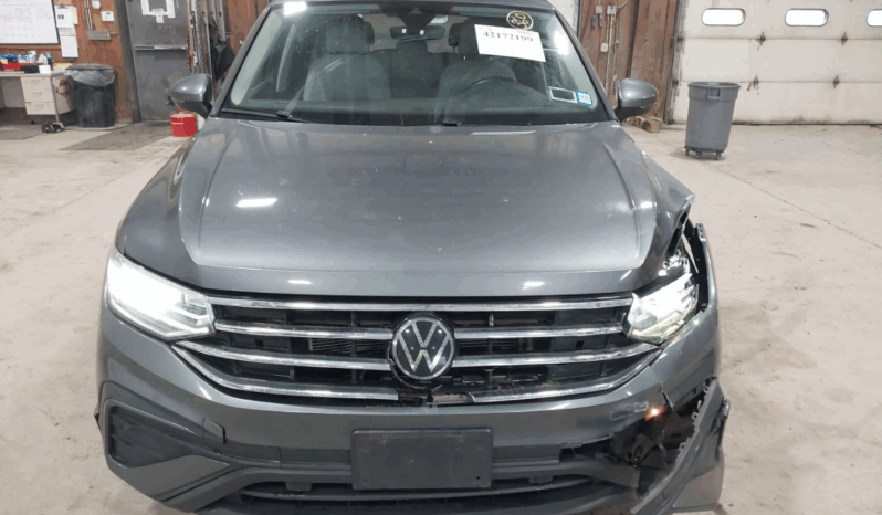 
								VOLKSWAGEN TIGUAN full									