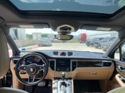
										PORSCHE MACAN S full									