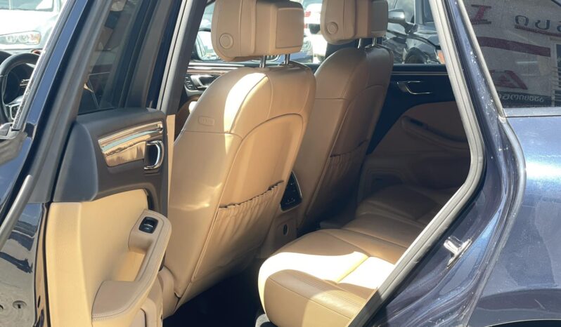
								PORSCHE MACAN S full									
