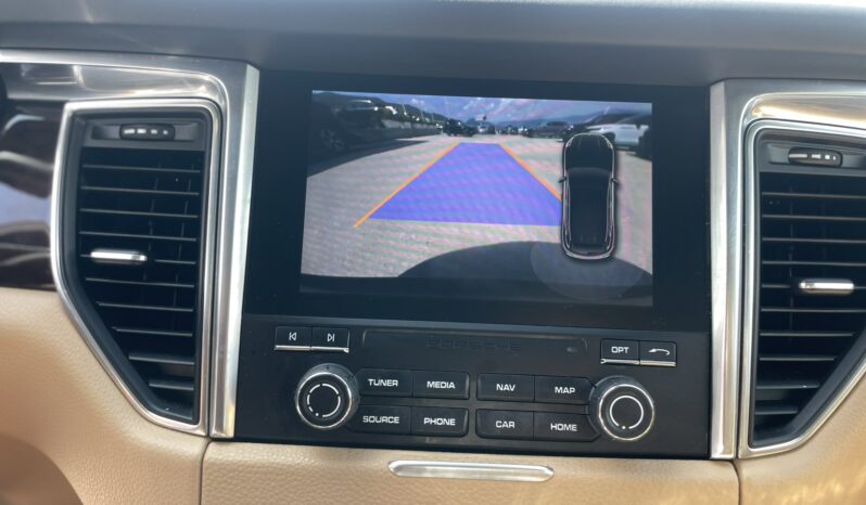 
								PORSCHE MACAN S full									