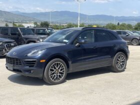 PORSCHE MACAN S