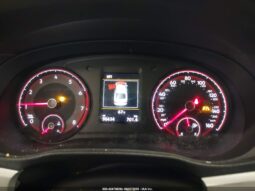 
										VOLKSWAGEN PASSAT full									
