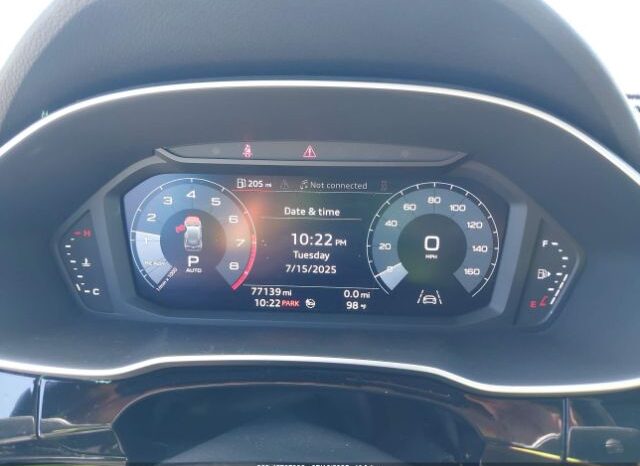 
								AUDI Q3 full									