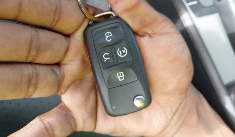 
								VOLKSWAGEN PASSAT full									