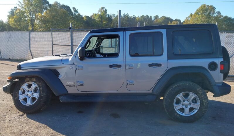 
								Jeep Wrangler full									