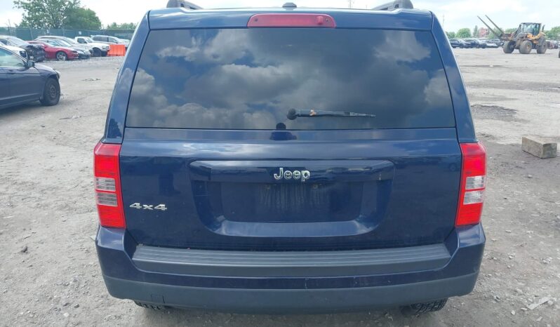 
								Jeep Patriot full									