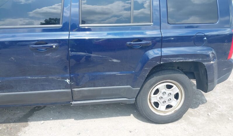 
								Jeep Patriot full									