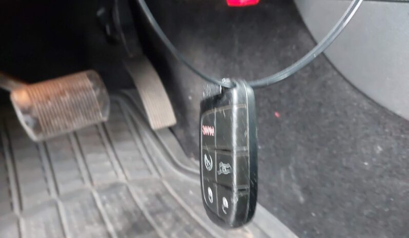 
								Jeep Grand Cherokee full									