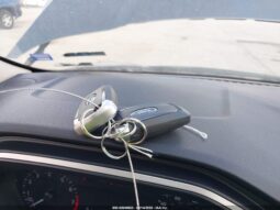 
										Ford Escape full									