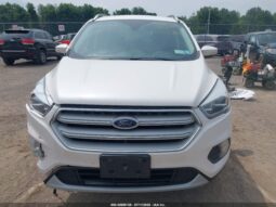 
										FORD ESCAPE full									