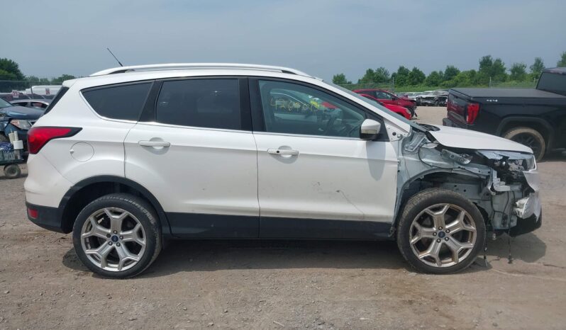 
								FORD ESCAPE full									