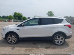 
										FORD ESCAPE full									