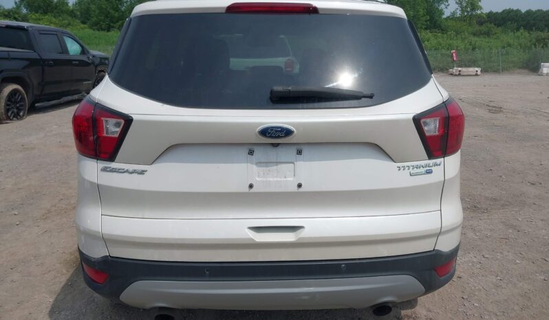 
								FORD ESCAPE full									