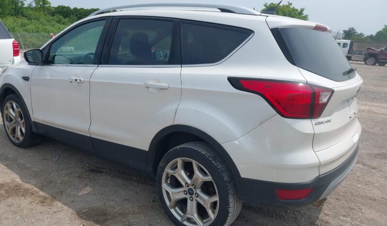 
								FORD ESCAPE full									