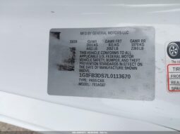 
										2019 Chevrolet Camaro full									