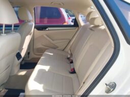 
										VOLKSWAGEN PASSAT full									