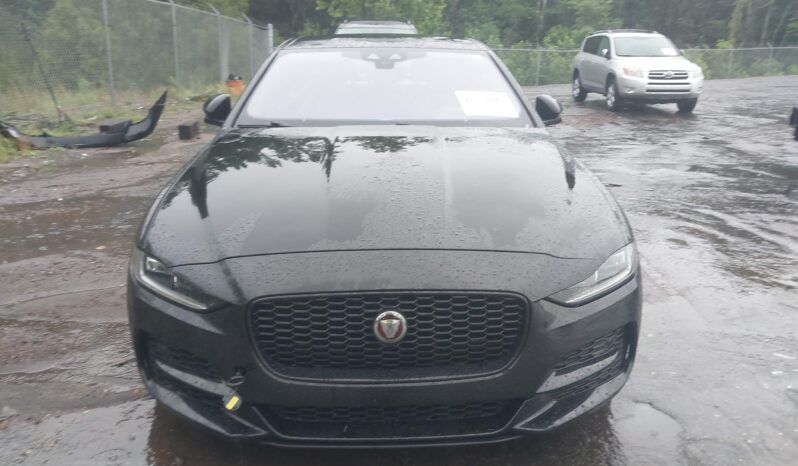 
								JAGUAR XE full									