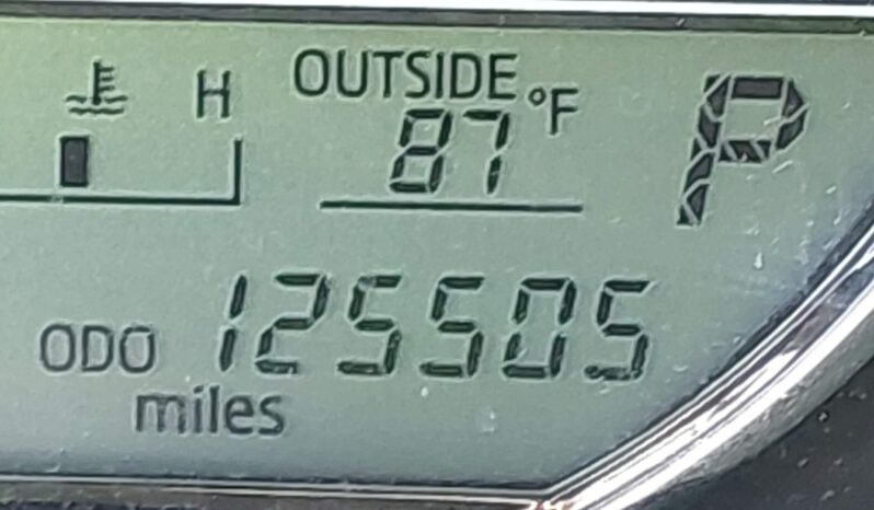 
								Toyota Corolla full									
