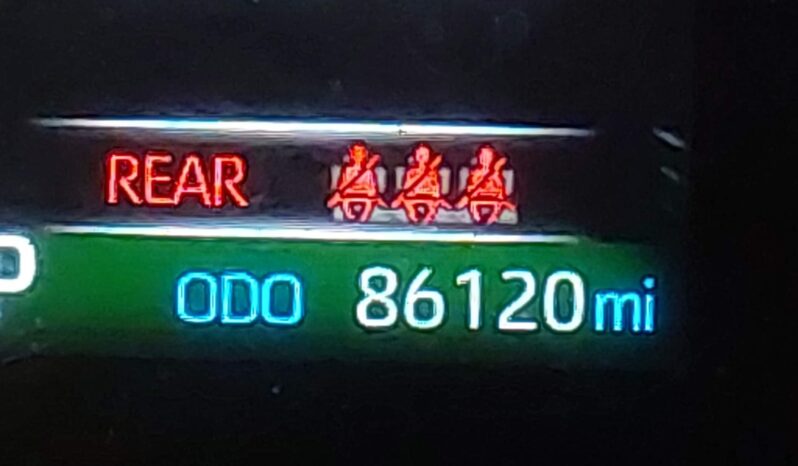 
								Toyota RAV4 full									