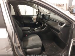 
										Toyota RAV4 full									