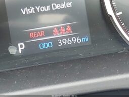 
										Toyota RAV4 Xle full									
