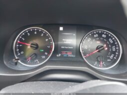 
										Toyota RAV4 Xle full									