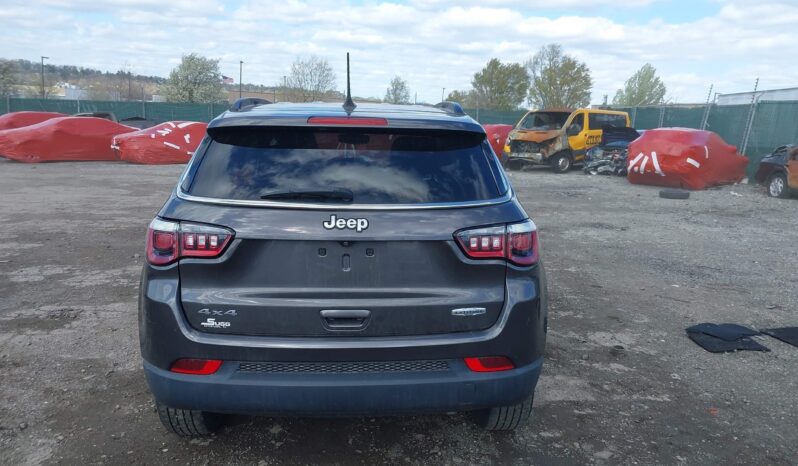 
								Jeep Compass full									