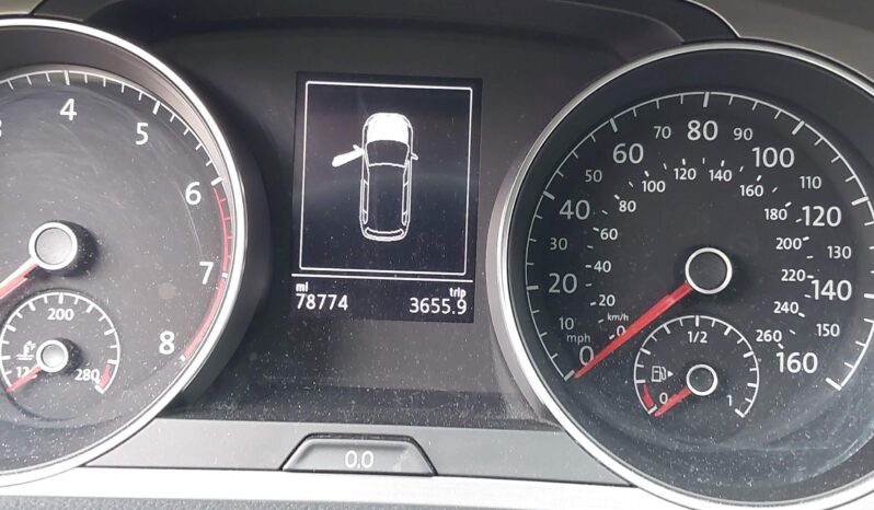 
								VOLKSWAGEN GOLF full									