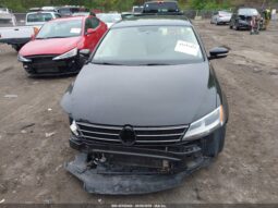 
										Volkswagen Jetta full									