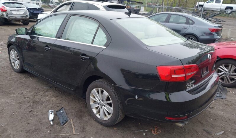 
								Volkswagen Jetta full									
