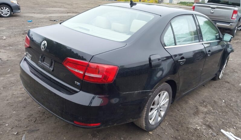 
								Volkswagen Jetta full									