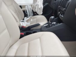 
										Volkswagen Jetta full									
