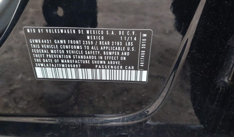 
								Volkswagen Jetta full									