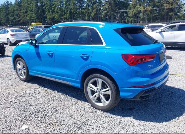 
								AUDI Q3 full									