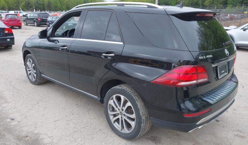 
								Mercedes-Benz GLE 400 full									