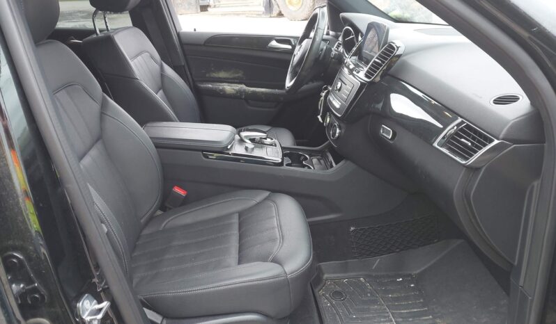 
								Mercedes-Benz GLE 400 full									