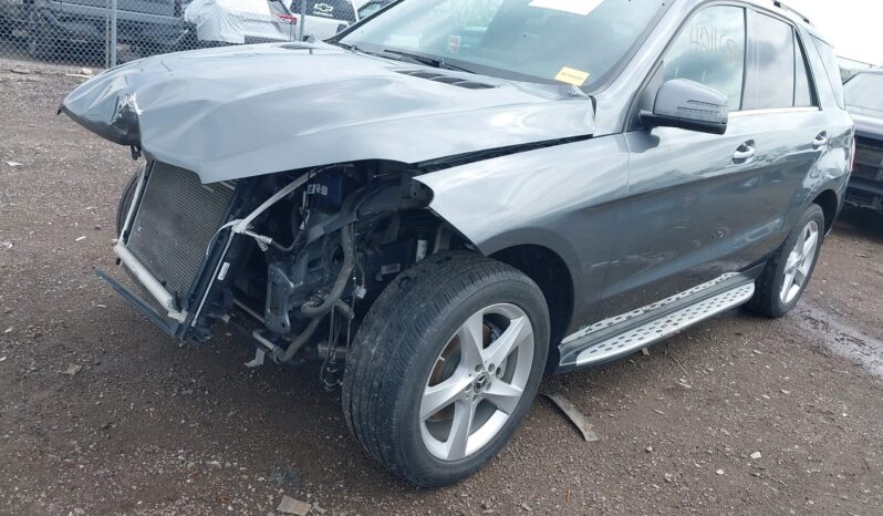 
								Mercedes-Benz GLE 350, 4Matic full									