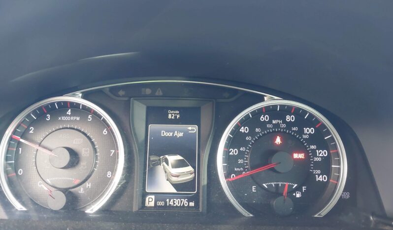 
								TOYOTA CAMRY full									