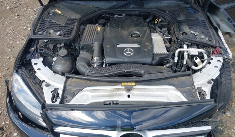 
								Mercedes-Benz C-Class full									