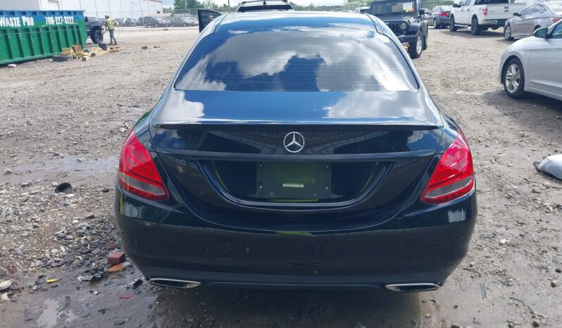 
								Mercedes-Benz C-Class full									
