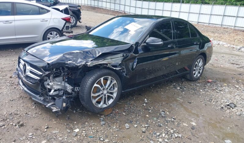 
								Mercedes-Benz C-Class full									