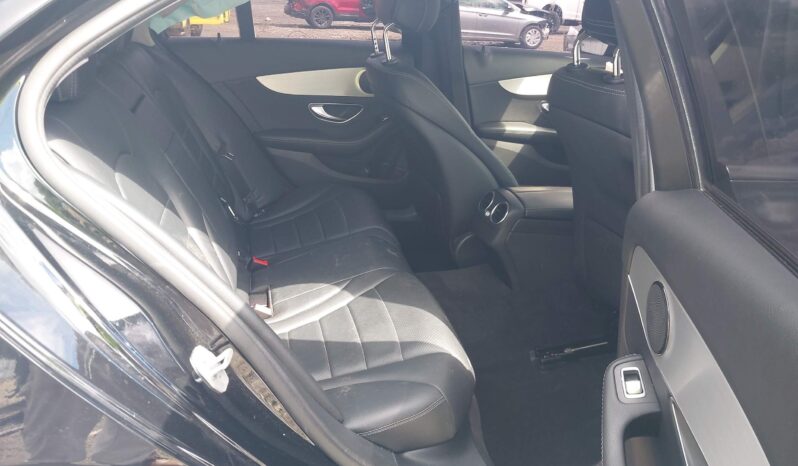 
								Mercedes-Benz C-Class full									