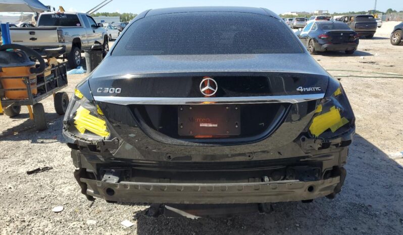 
								Mercedes-Benz C-Class full									