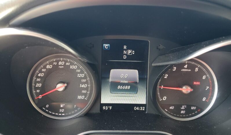 
								Mercedes-Benz C-Class full									