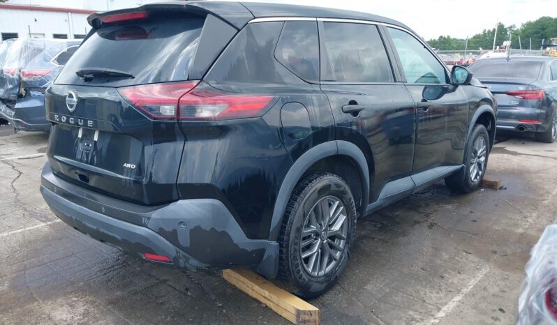 
								NISSAN ROGUE full									