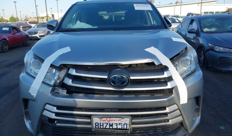 
								Toyota Highlander full									
